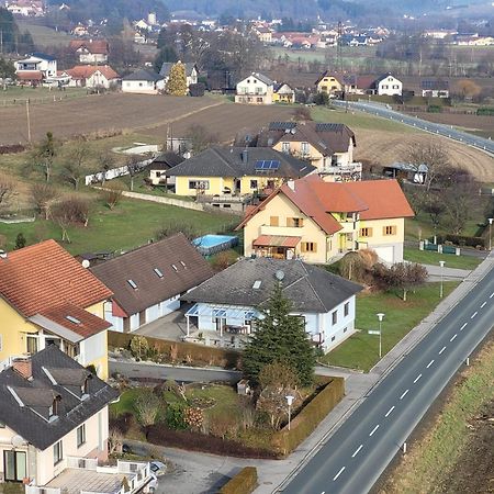 Ferienwohnung Moni Geiseldorf Buitenkant foto