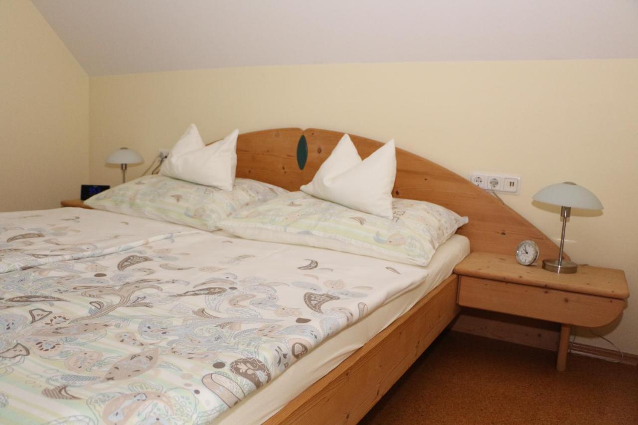 Ferienwohnung Moni Geiseldorf Buitenkant foto