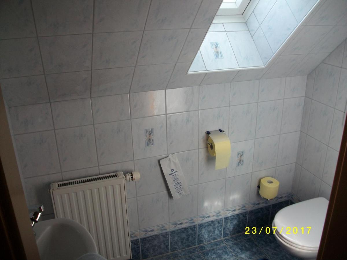 Ferienwohnung Moni Geiseldorf Buitenkant foto